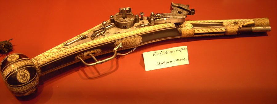 Pistol-Burg-2.jpg
