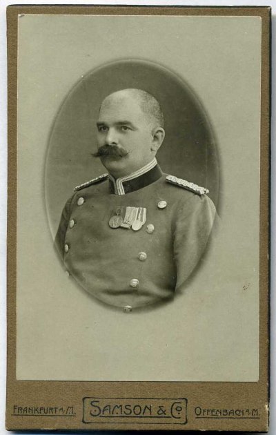 img050.jpg