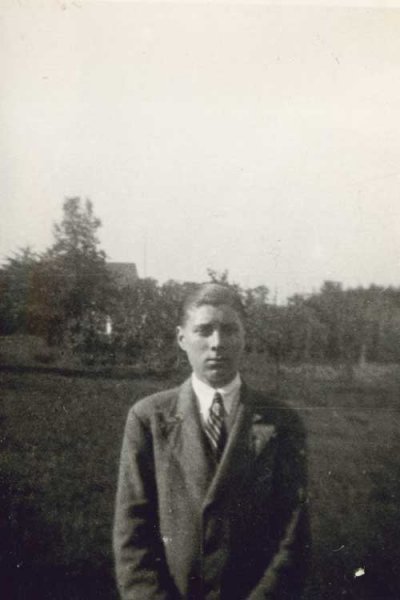 001.jpg