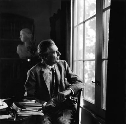 Aldous_Huxley_window.jpg