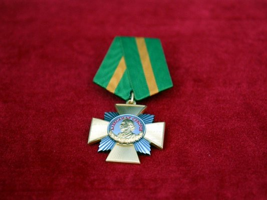 04_russian_soldiers_widows_and_shoygy.jpg