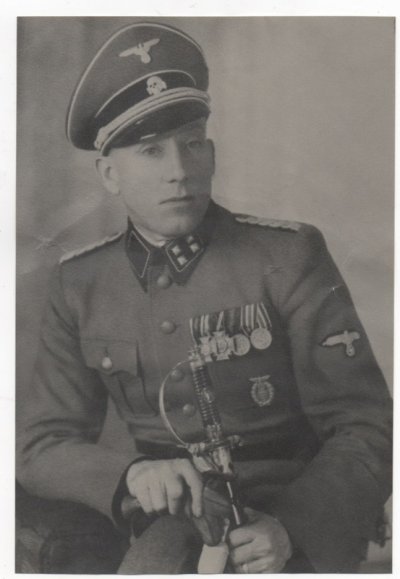 4951963.jpg