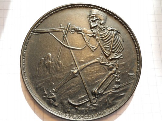 Der Tod als Skiläufer - Herzog von Aosta.JPG