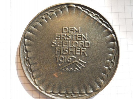 Der Tod versenkt ein britisches Schiff -1.JPG