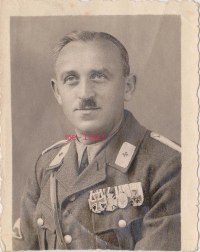 Portrait_FRK_Passfoto.jpg