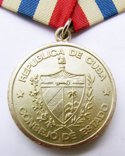 c18b.jpg