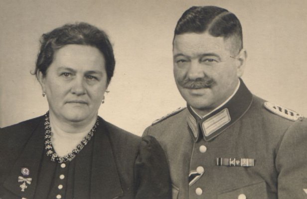 Mini Mutterkreuz version.jpg