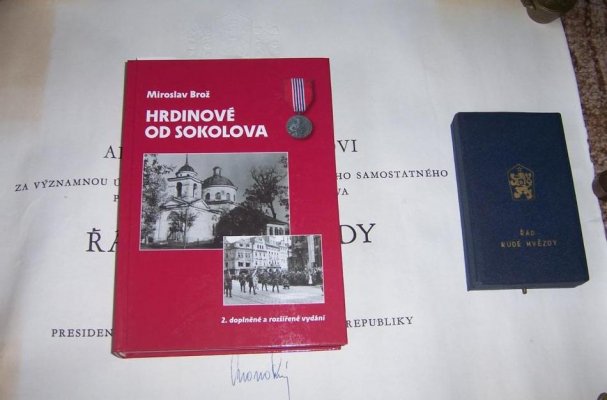 5326240769_5.jpg