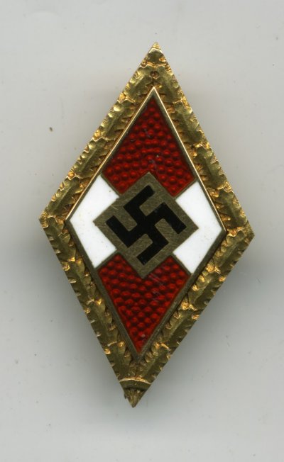 Golden HJ Honour Badge with Oak leaves in gold.jpg