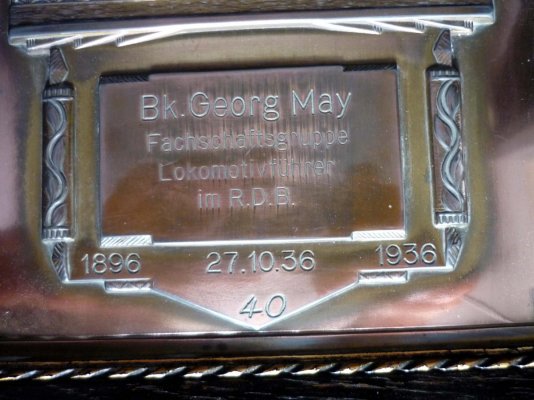 Plakette02+.jpg