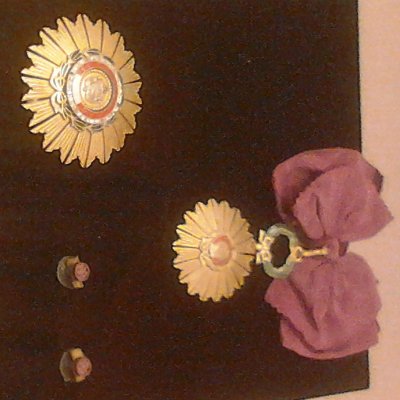 f_12144510_1.jpg
