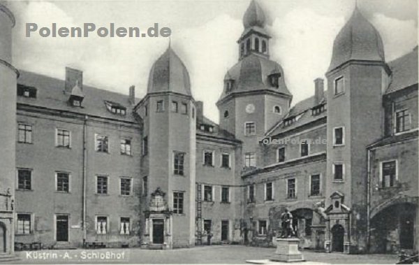 custrin-schloss1.jpg