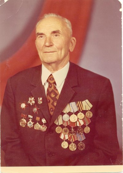 2-F3.jpg