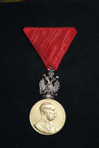1898 Signum Memoriae Au avers.JPG