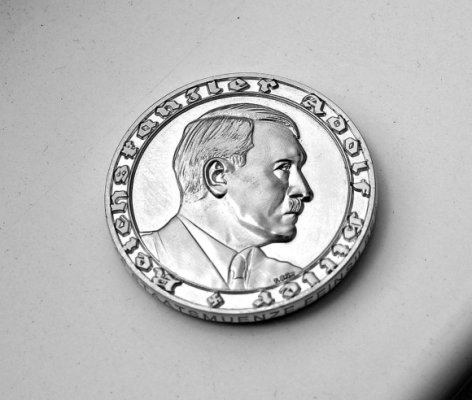 o_german-coin-1933-adolf-hitler-deutche-reich-ww2-nazi-3ab9.jpg
