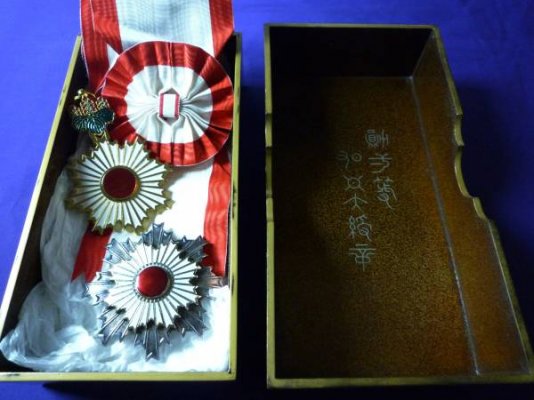 wbfae66e72yzxt3-img600x450-14649640256ruz3x25550.jpg