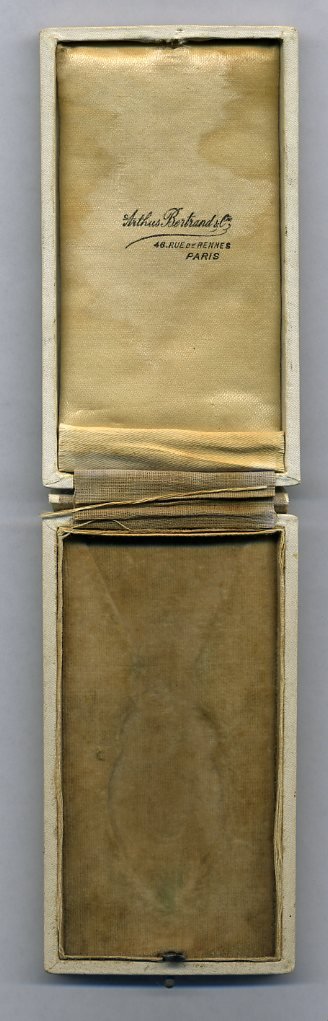 img835.jpg