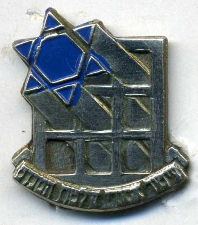 img195.jpg
