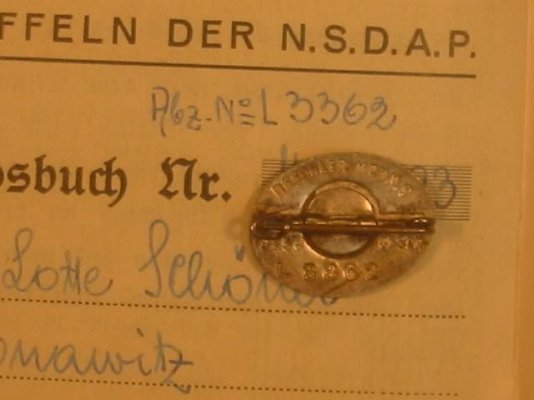 FMpinandbookL3362a.jpg