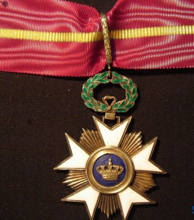 ОрденКороны_00_00.jpg