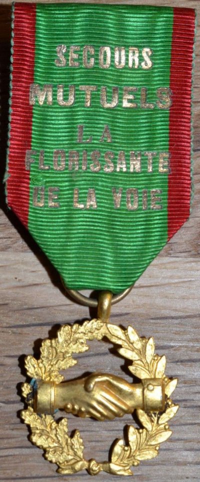 408_01.jpg
