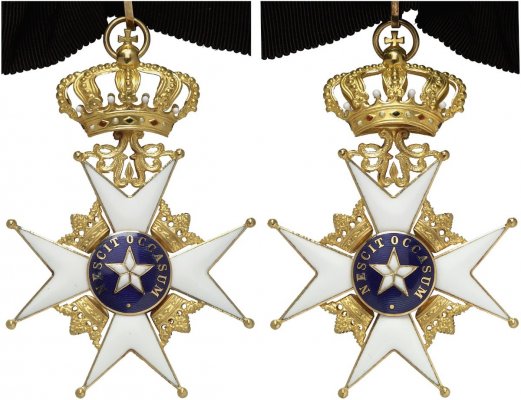 2449190l.jpg