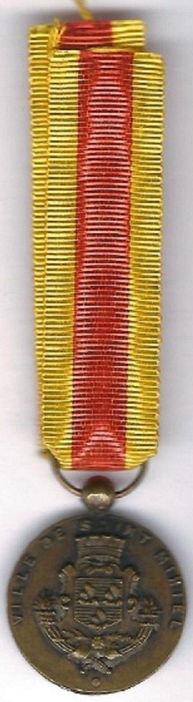 B_005_15.jpg