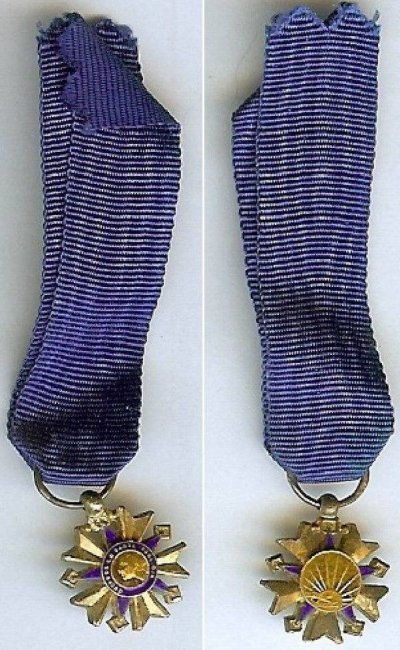 XZ_086_01.jpg