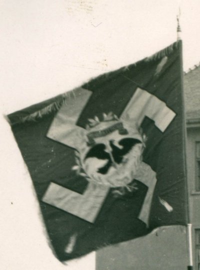 Знаменосцы 2.jpg