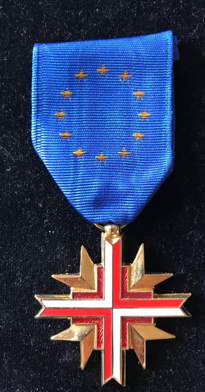 6869326704.jpg