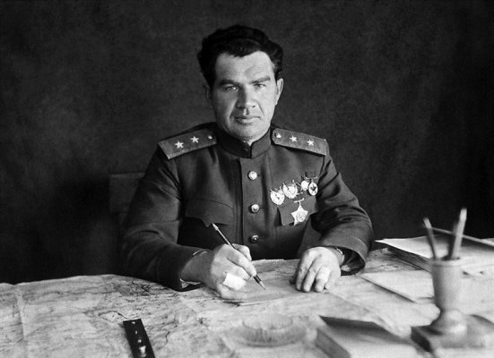 CHujkov2.jpg