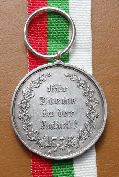 ANHALT R.JPG