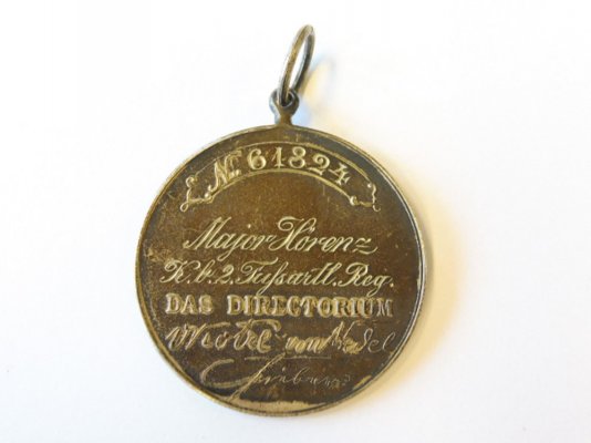 offizier61824.jpg