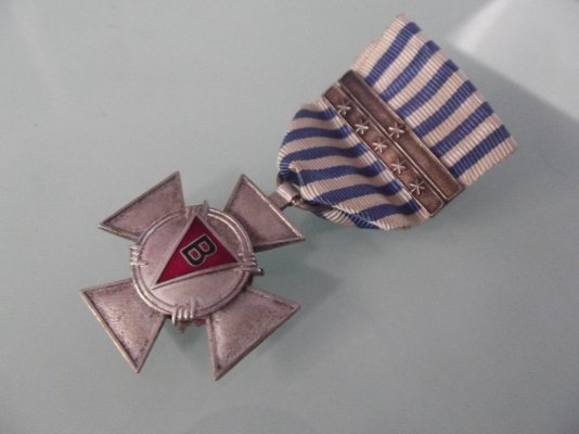 1945.jpg