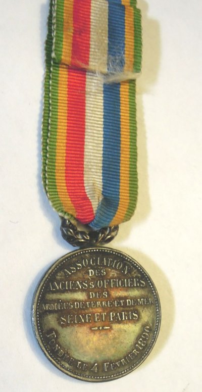 55950710-1.jpg