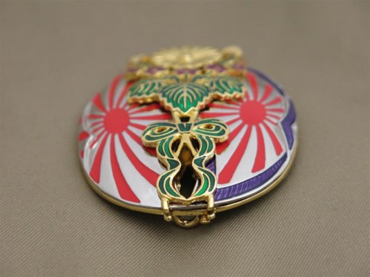 c94e12a4dee3.jpg