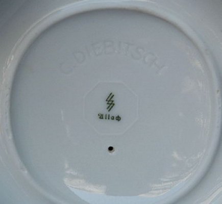 01-03.jpg