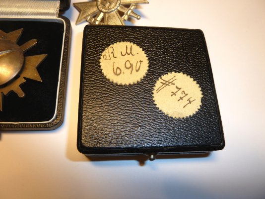 KVK1-Box6.jpg