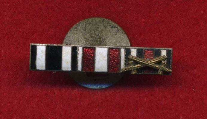 Enamel buttonhole1.jpg