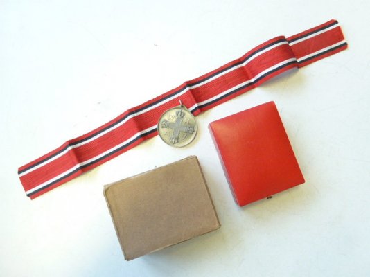 preussen-preussen-rot-kreuz-medaille-3-klasse-im-etui-mit-ueberkarton~6.jpg