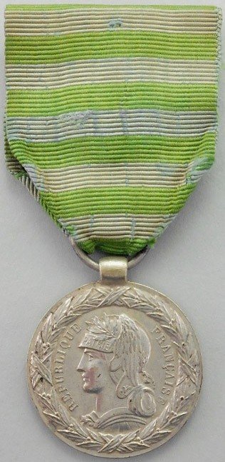 103.jpg