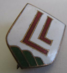 81749358.jpg