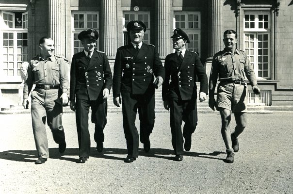 wolfalbum-DK-11.jpg