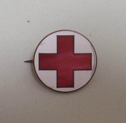 JAPANESE RED CROSS LAPEL BADGE, 23mm.jpg