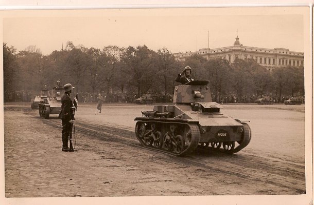 tank   4.jpg