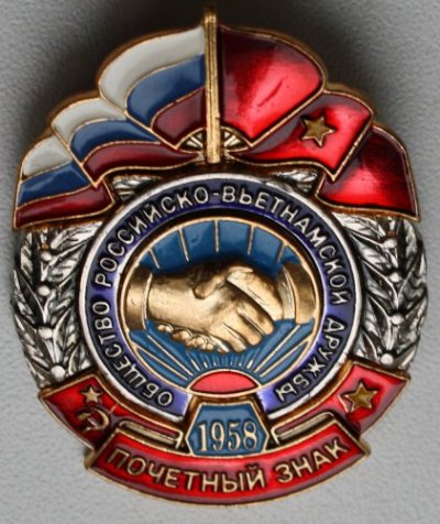 64163f0d81fdT3u7.jpg