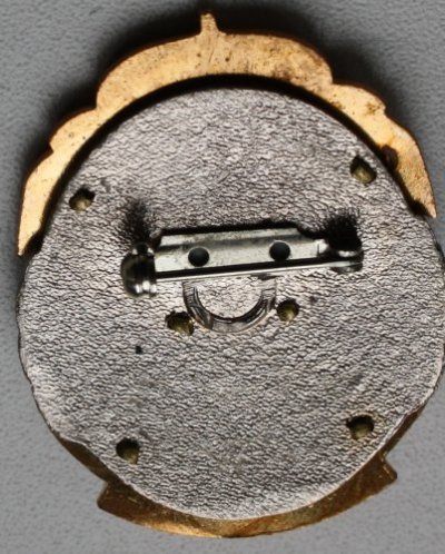 e180197cf7YG3e3I.jpg