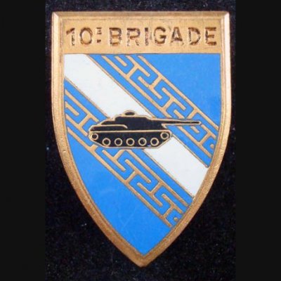 10-bm-insigne-de-la-10-brigade-mecanisee-de-fabrication-drago-paris-g-2211-en-email.jpg