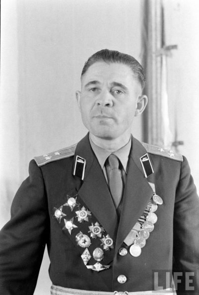 909b30f7dd20.jpg
