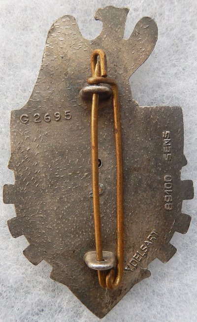 8°-RCS-002.jpg